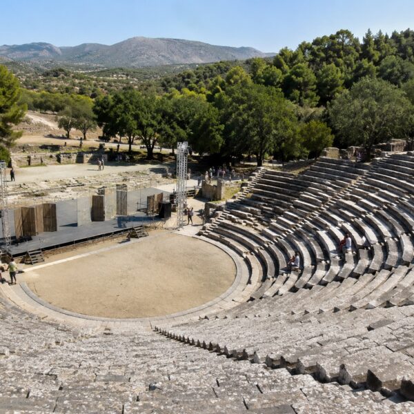 Αρχαία Ολυμπία – Ήλιδα παραστάσεις | Τι γνωρίζουμε για το καλοκαίρι 2026